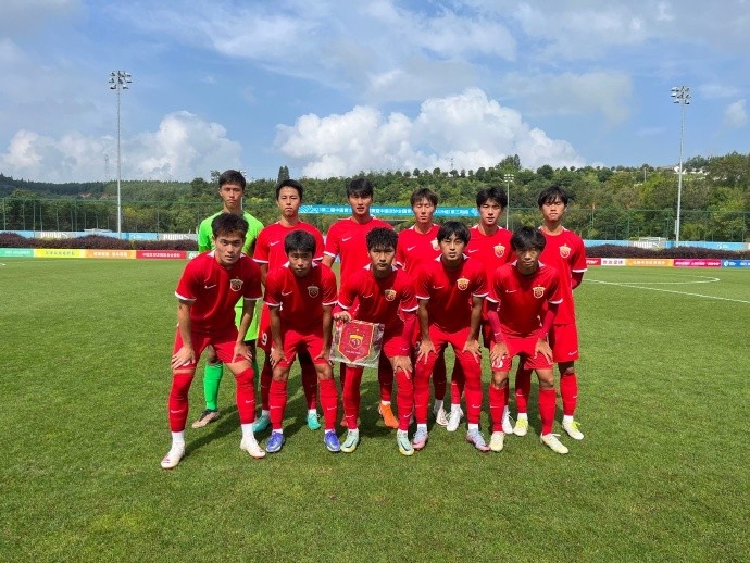 青少年足球联赛第三阶段第三轮，上海海港U19队0-1武汉三镇05队