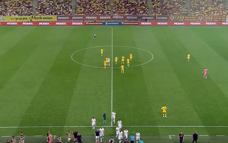 中断50分钟?现场球迷高喊“科索沃是塞尔维亚的”，科索沃球员退场